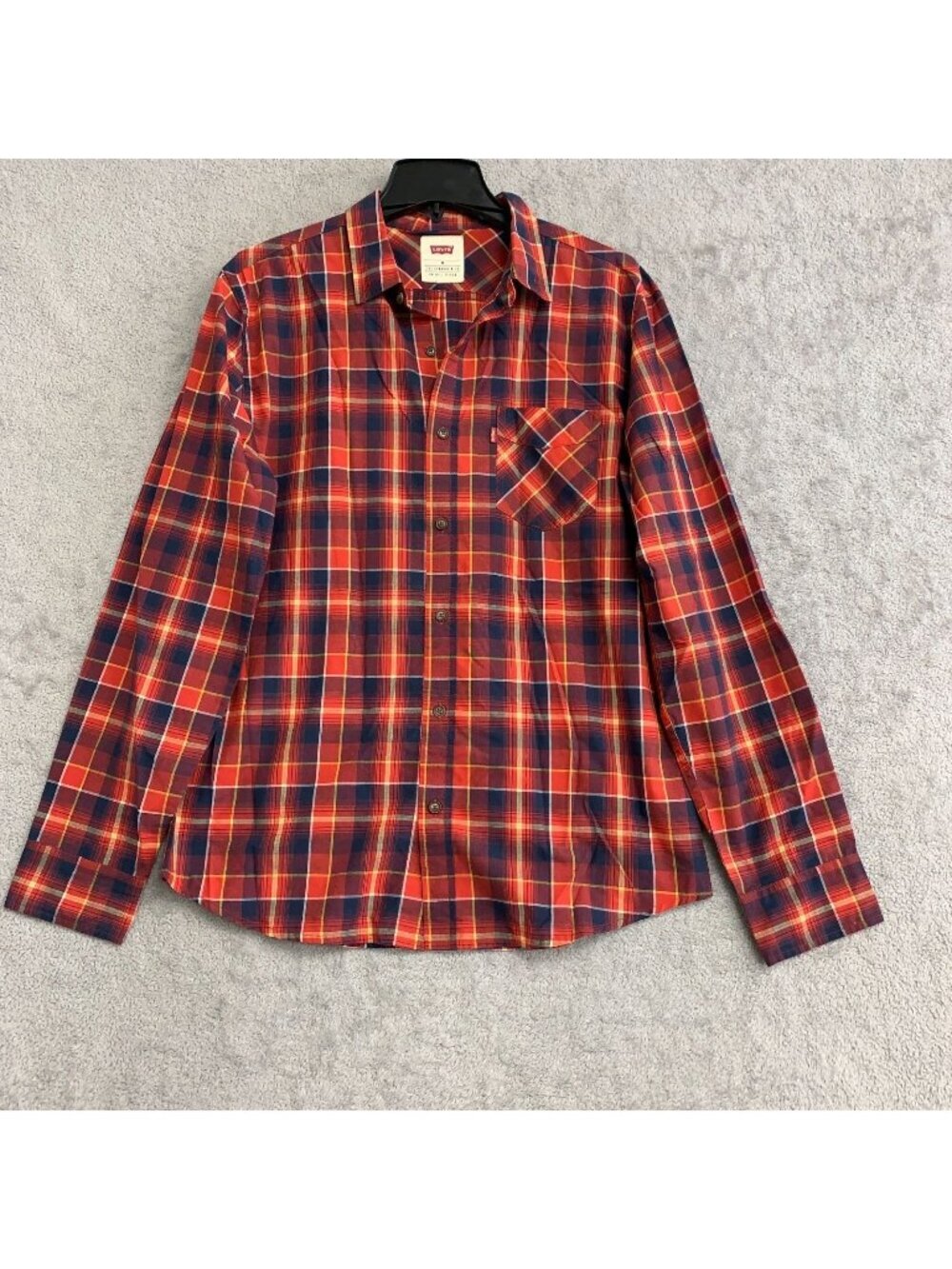 Levi's Men's M Red & Navy Plaid Button-Up Shirt Long Sleeve Cotton Blend P0058